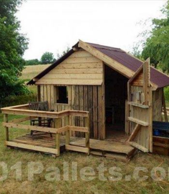 Canning pallets house