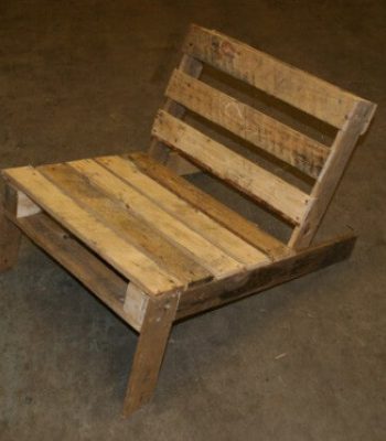 5 Tips for Making Wooden Pallet Chair