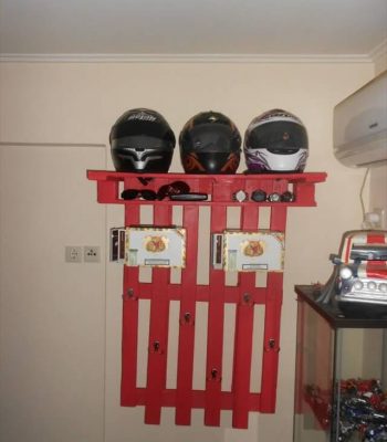 Pallet hook shelf