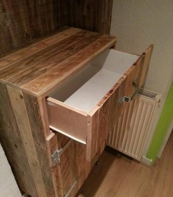 Pallet Storage Cabinet