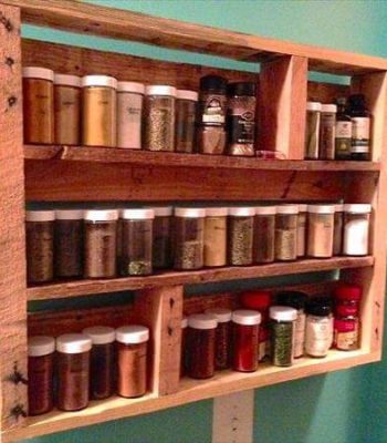 reclaimed pallet spice rack