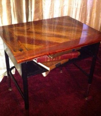 recycled pallet entry way table