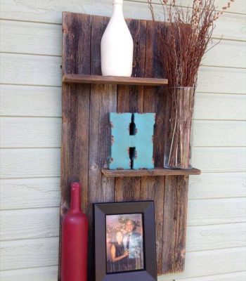 recycled pallet wall shelf