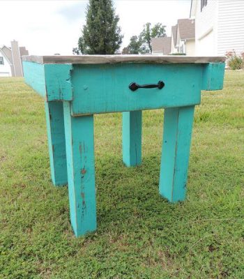 recycled pallet end table and nightstand
