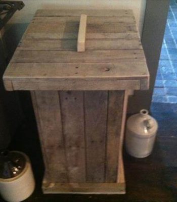 recycled pallet trash bin