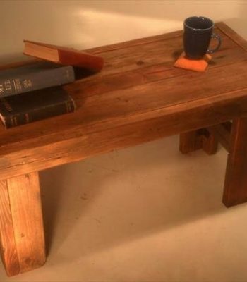 repurposed pallet coffee table