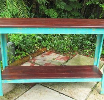 recycled pallet side table