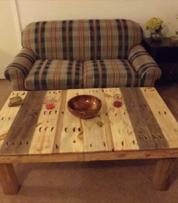 repurposed pallet coffee table