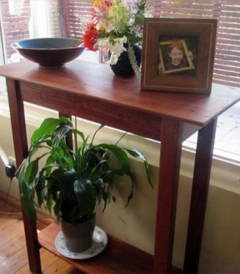 recycled pallet hall table and end table