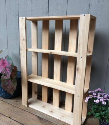 recycled pallet wall hanging shelves