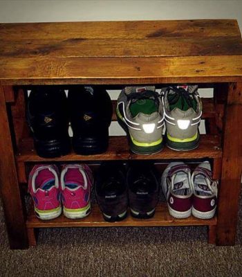 diy pallet shoes rack