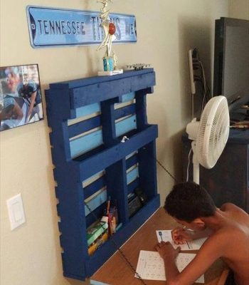 recycled pallet hanging fold out desk