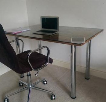 recycled pallet office desk