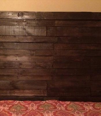 wooden pallet headboard