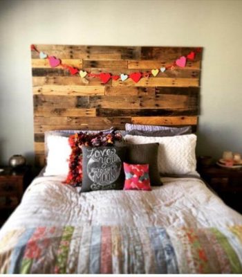 recycled pallet headboard