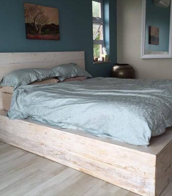 pallet platform bed frame