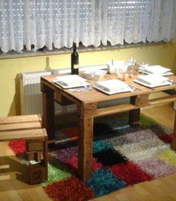 Recycled pallet dining set