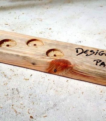 Wooden pallet candle holder