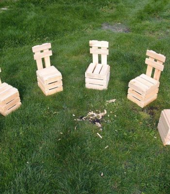 no-cost pallet garden or fire-pit chair set