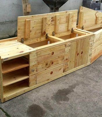 wooden pallet mudroom bench with custom storage options