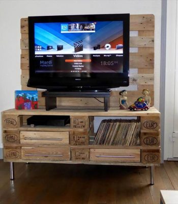 handcrafted pallet media console