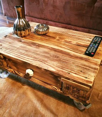 upcycled pallet coffee table with one drawer