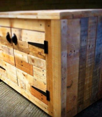 wooden pallet sideboard