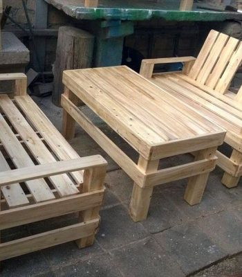 pallet made patio seating set