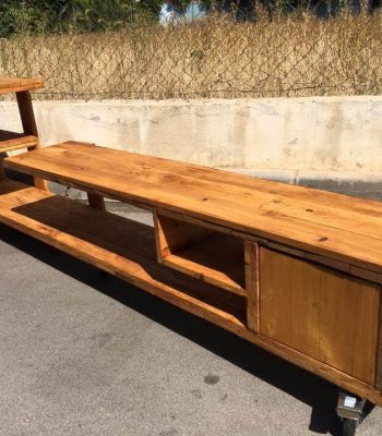 diy pallet media table