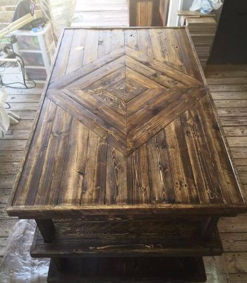 repurposed pallet sewing work table